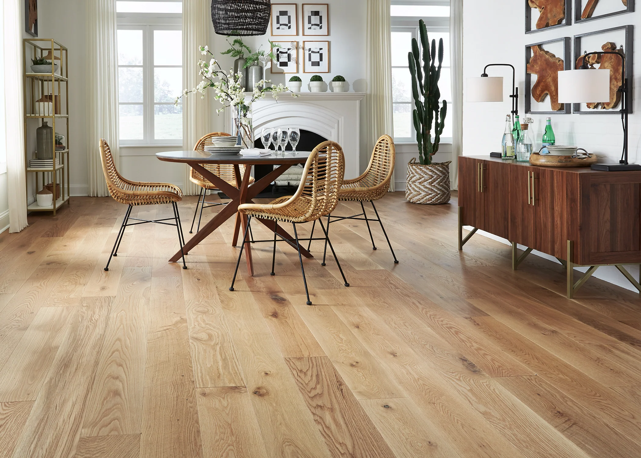 5/8 in. Geneva White Oak Prefinished Engineered Hardwood Flooring 7.5 in. Wide - Image 3