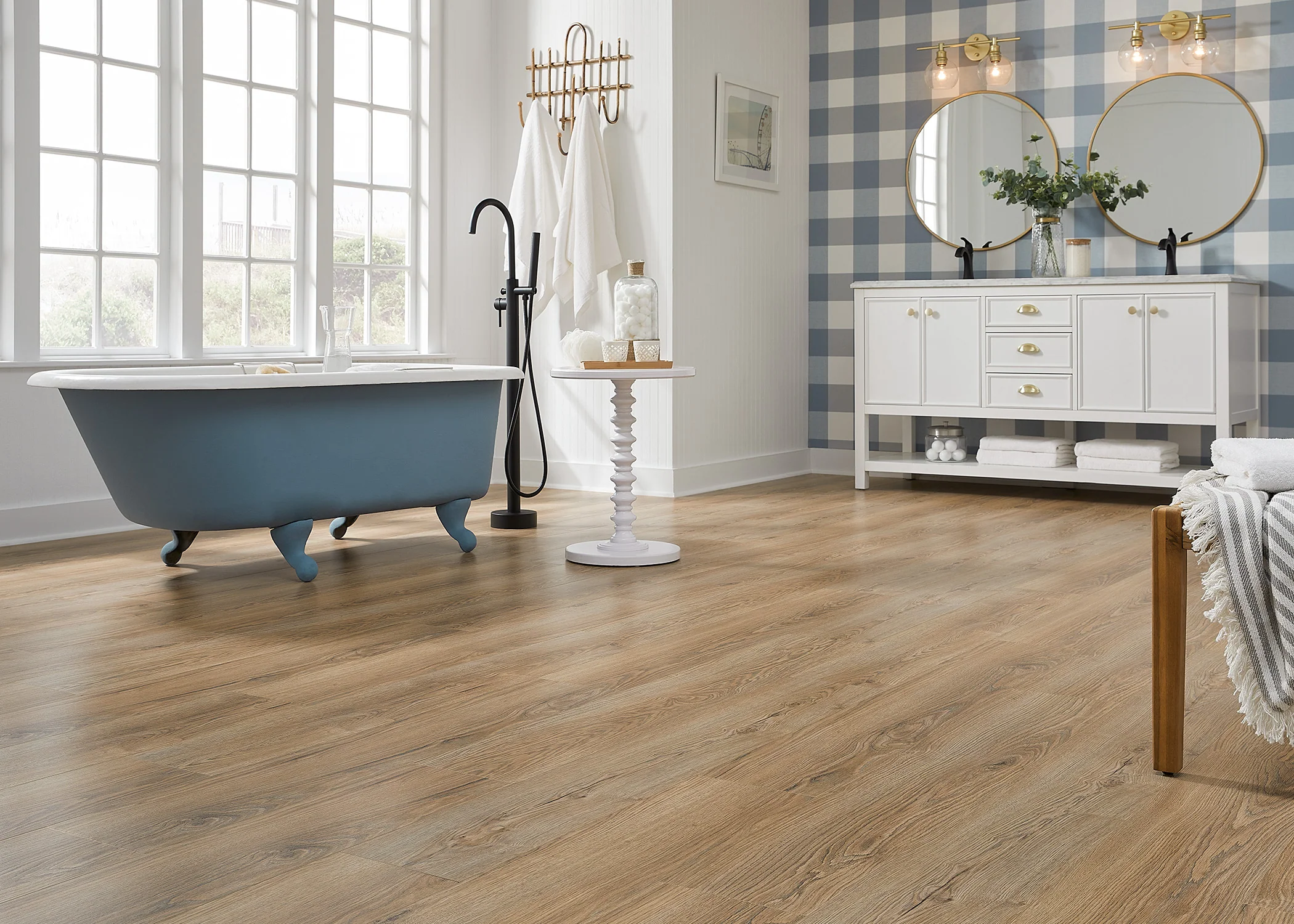 12mm Mallard Oak w/ pad Water-Resistant Laminate Flooring 8.03 in. Wide x 48 in. Long - Image 3
